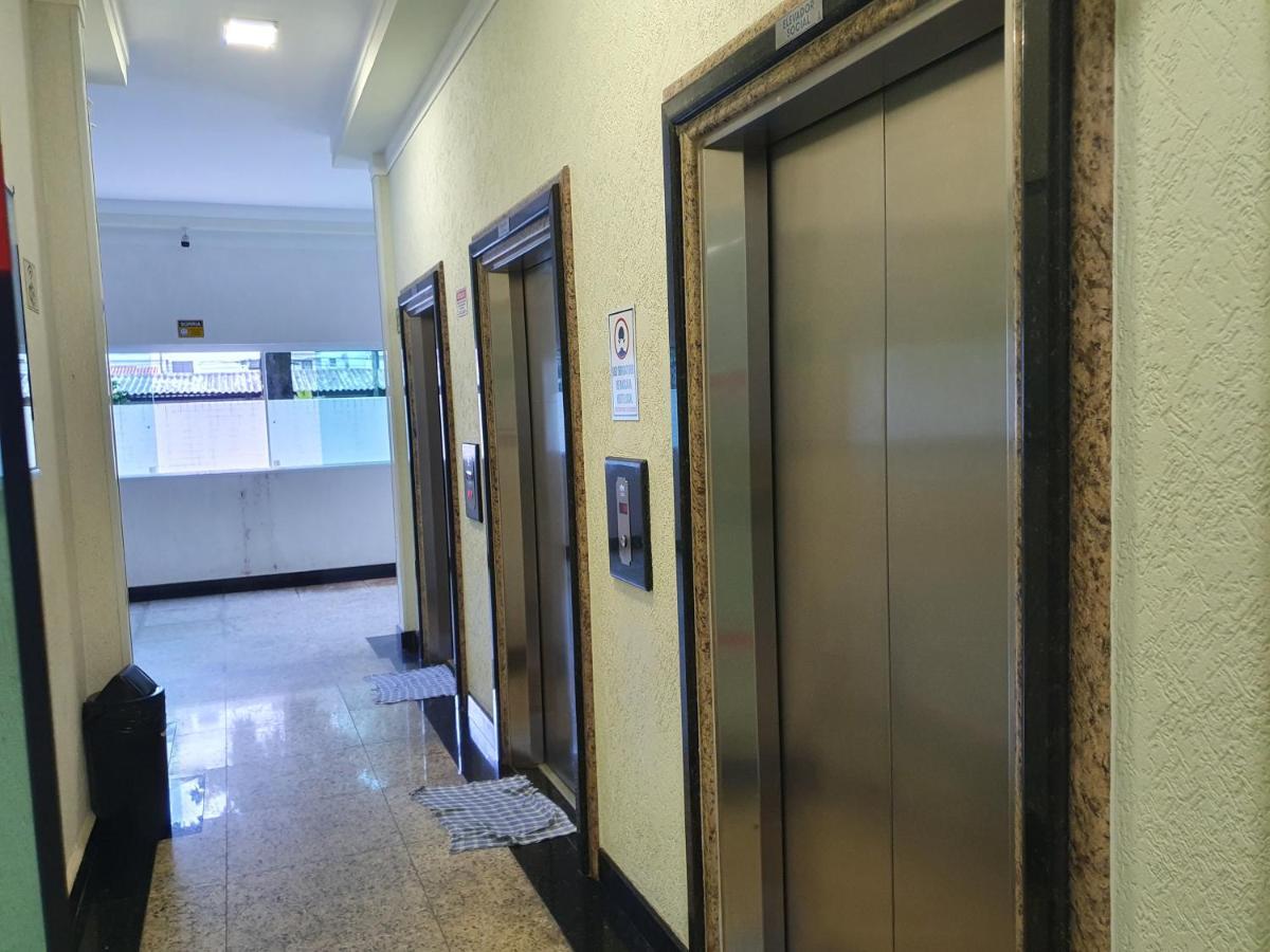 Lindo Apartamento Pe Na Areia Praia Grande  Eksteriør bilde