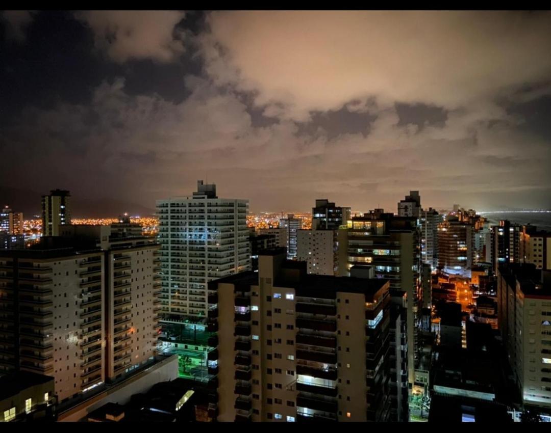 Lindo Apartamento Pe Na Areia Praia Grande  Eksteriør bilde